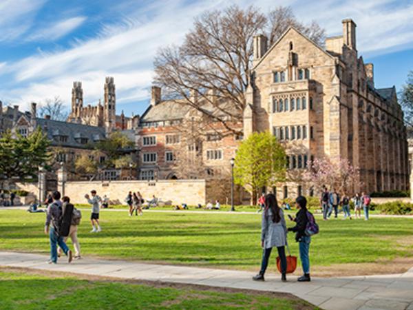 Intensive English Language Learning with the English Language Institute at Yale Summer Session